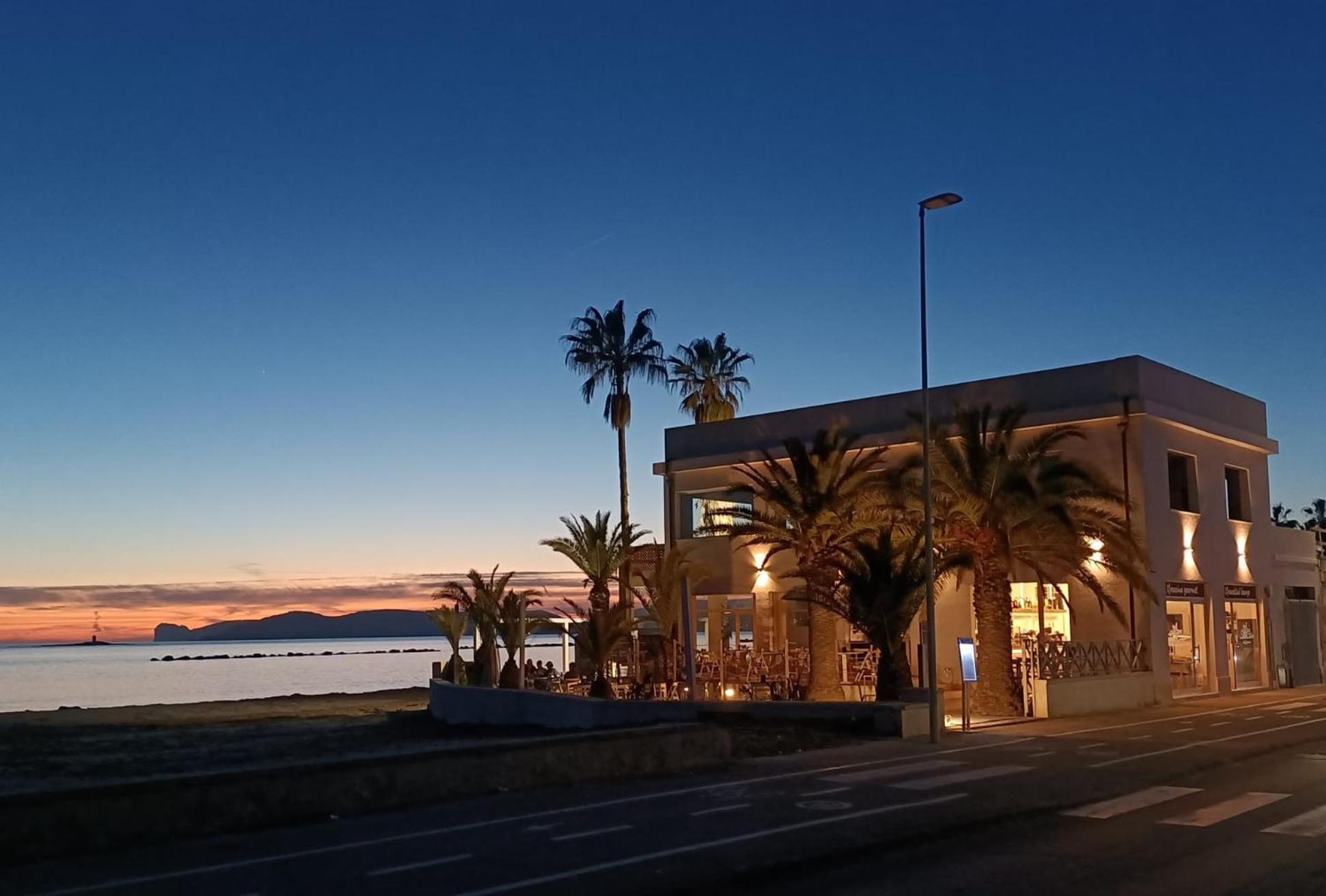 Lido Di Alghero Rooms On The Beach Eksteriør billede